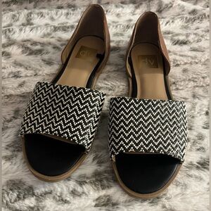 DV Dolce Vita Chevron Peep Toe Flats Sandals